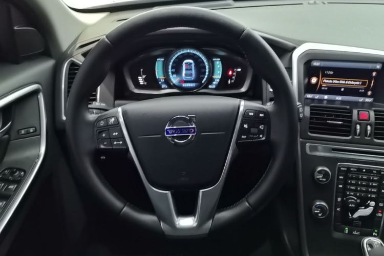 Used Volvo XC60 2014 T5 Zhiya Edition Steering Wheel