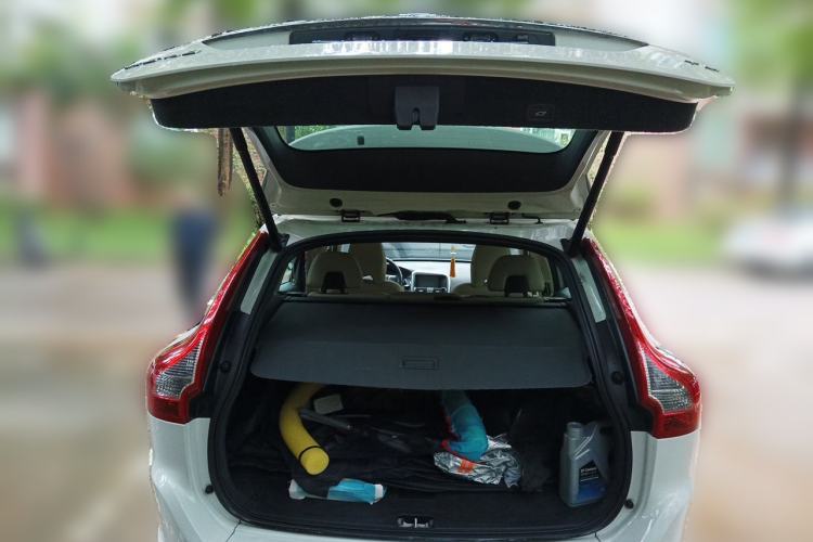 Used Volvo XC60 2014 Facelift T5 Zhiyi Edition Trunk