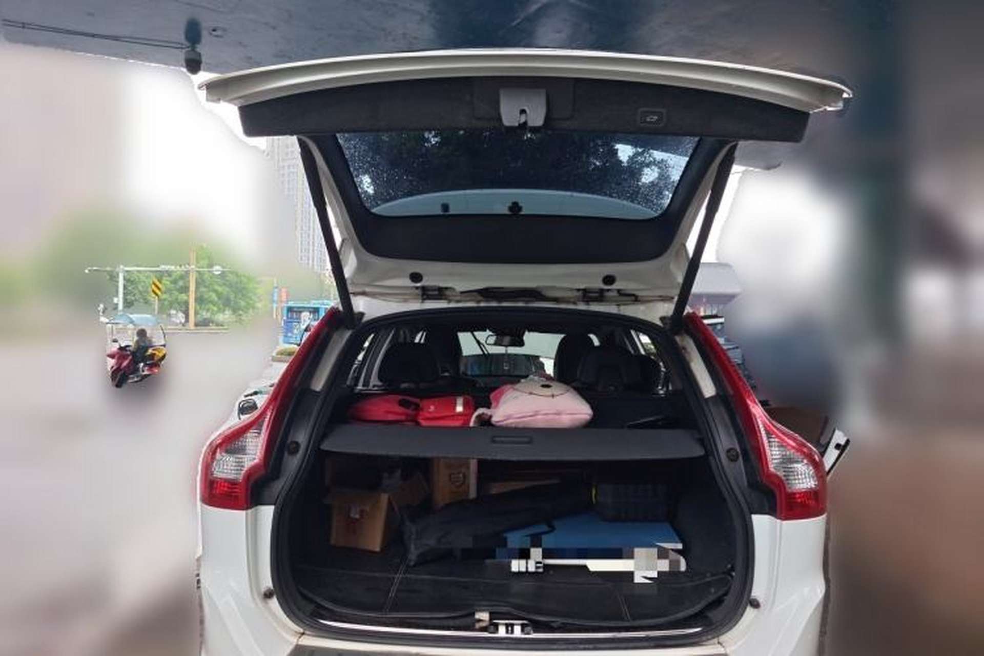 Used Volvo XC60 2014 T6 Zhiyi Edition Trunk