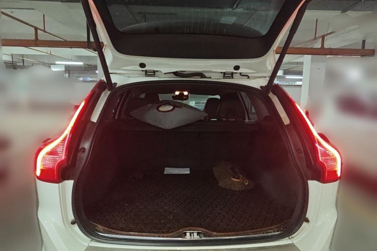 Used Volvo XC60 2014 Restyled T5 Zhiya Edition Trunk