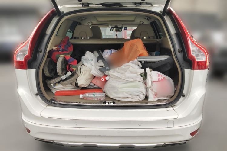 Used Volvo XC60  Trunk