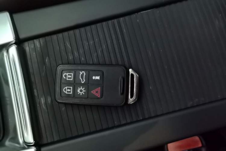 Used Volvo XC60 2014 T5 Zhiya Edition Vehicle Key