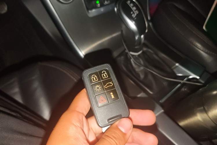 Used Volvo XC60 2014 T5 Zhiya Edition Vehicle Key