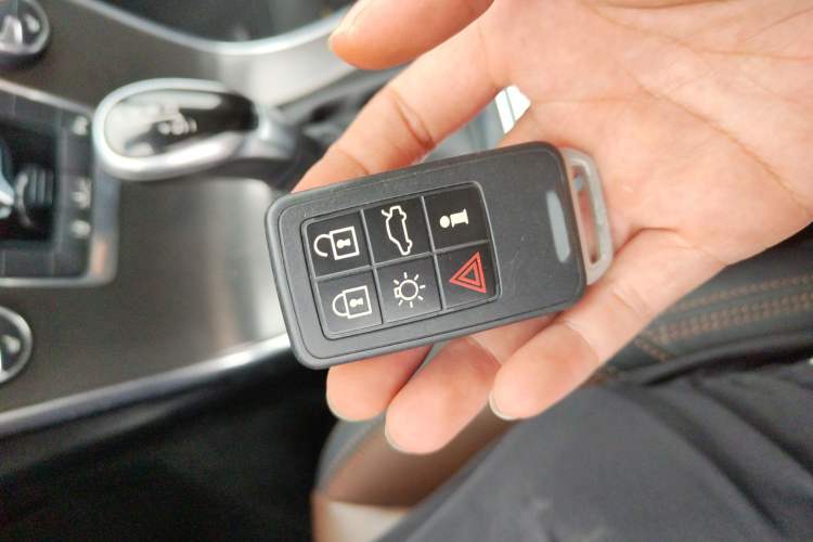 Used Volvo XC60 2014 T5 Zhiya Edition Vehicle Key