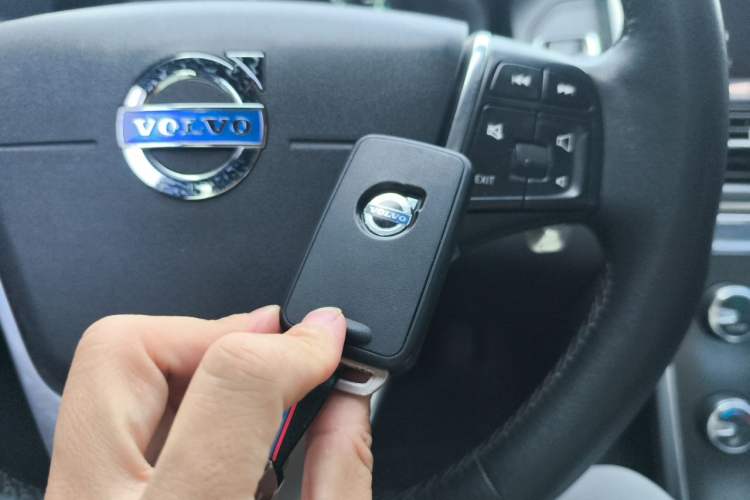 Used Volvo XC60 2014 T6 Zhiyi Edition Vehicle Key