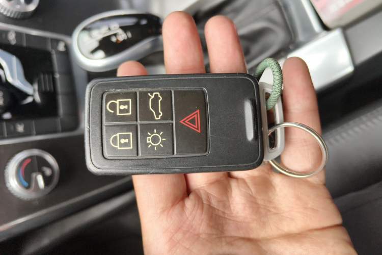 Used Volvo XC60 2014 T5 Zhiyi Edition Vehicle Key