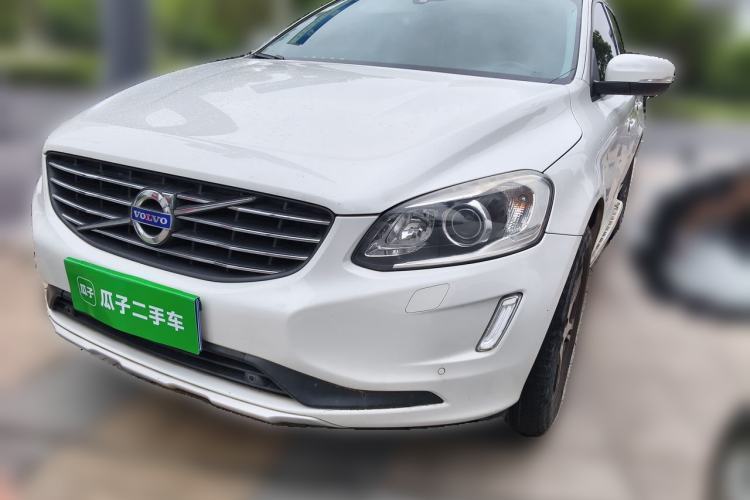 Used Volvo XC60 2014 T5 Zhiyi Edition Guazi used car, China used car export, Used car for sale, Used cars, Cheapest cars for sale
