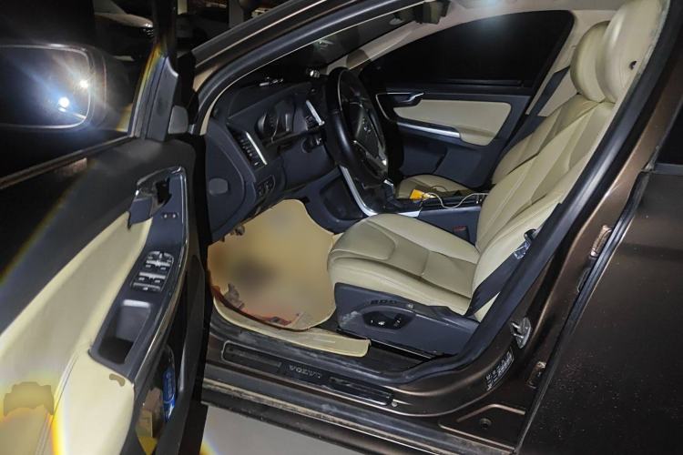 Used Volvo XC60 2014 T5 Zhiyi Edition Driver Seat