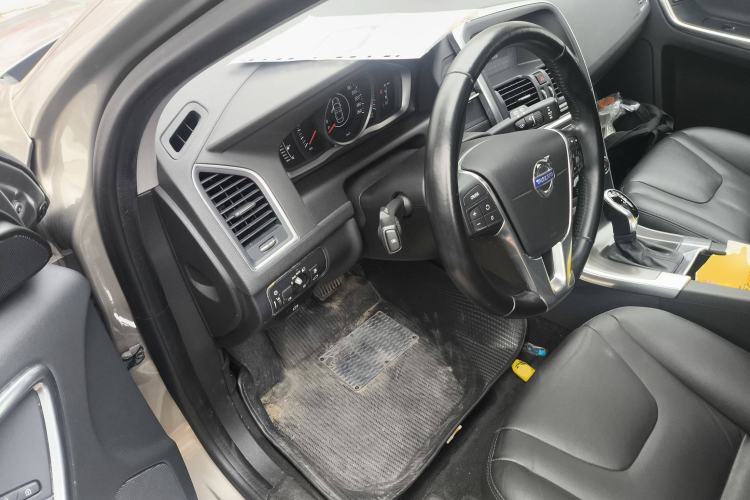 Used Volvo XC60 2014 T5 Zhiyi Edition Driver Seat