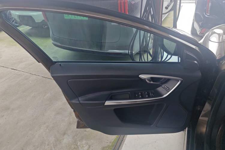 Used Volvo XC60 2014 T5 Zhiyi Edition Interior 7