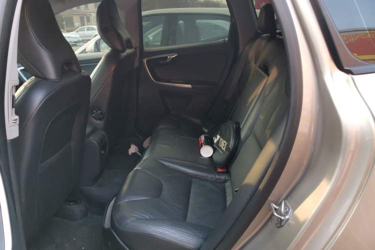 Used Volvo XC60 2014 T5 Zhiyi Edition Left Rear Seat