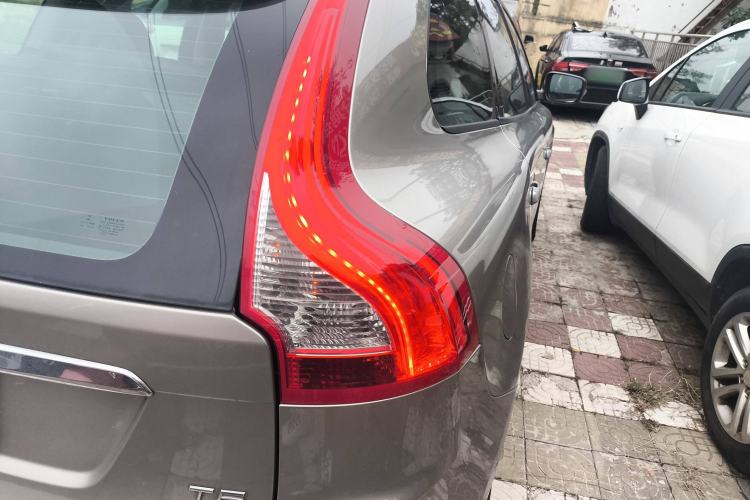 Used Volvo XC60 2014 T5 Zhiyi Edition Right Rear Taillight