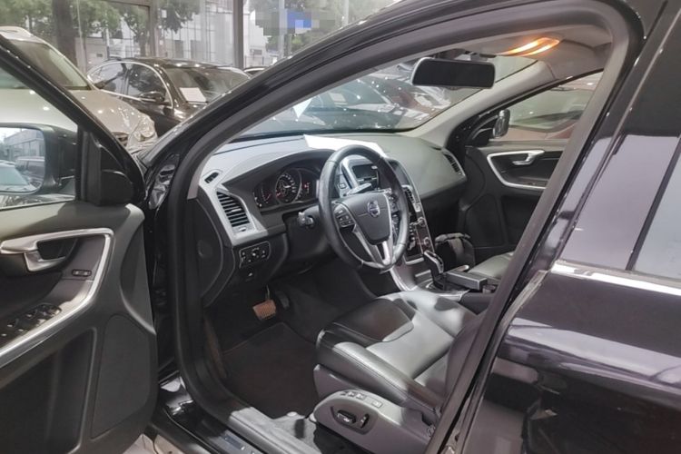 Used Volvo XC60 2015 T5 Zhiyi Edition Driver Seat