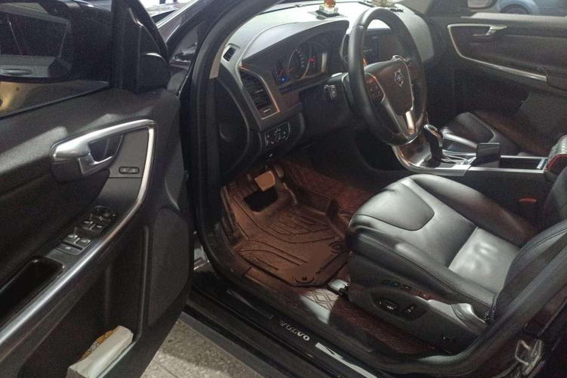Used Volvo XC60 2015 T5 Zhiyi Edition Driver Seat