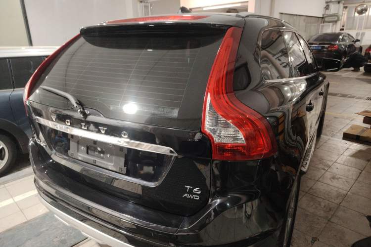 Used Volvo XC60 2015 T6 Zhiyi Edition Exterior 5