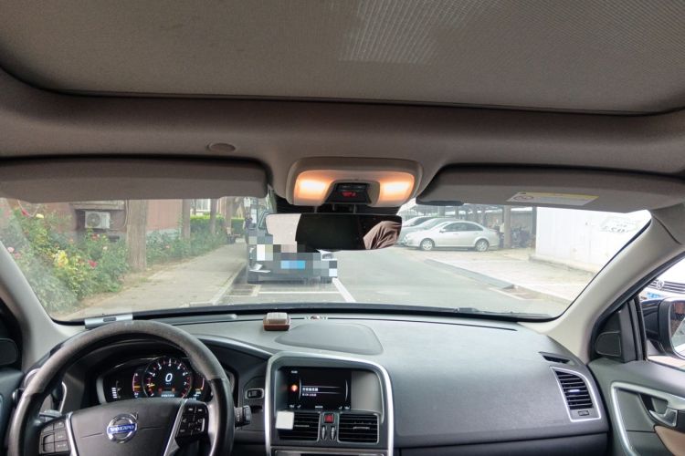 Used Volvo XC60 2015 T5 AWD Zhiyuan Edition Headliner