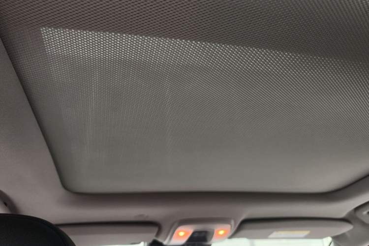 Used Volvo XC60 2015 T5 AWD Zhiyuan Edition Headliner