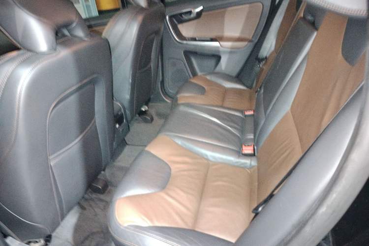 Used Volvo XC60 2015 T6 Zhiyi Edition Interior 4