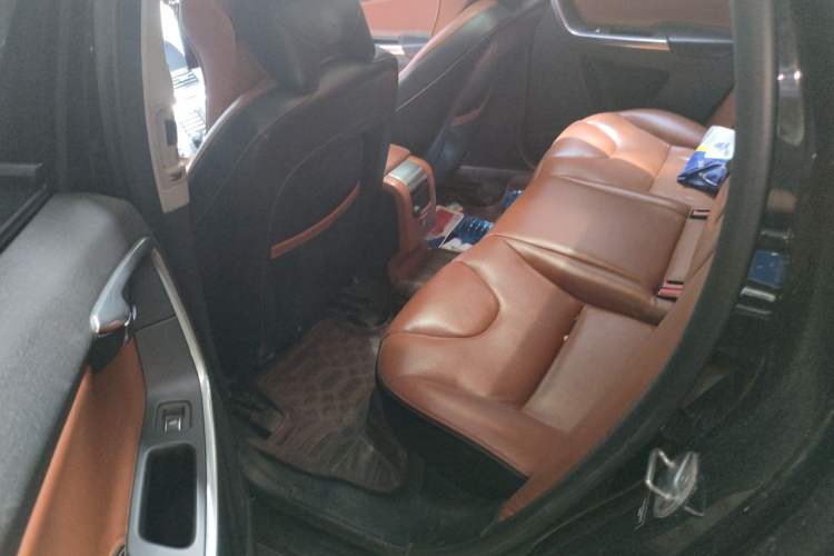 Used Volvo XC60 2015 T5 Smart Upgrade Model Left Rear Seat