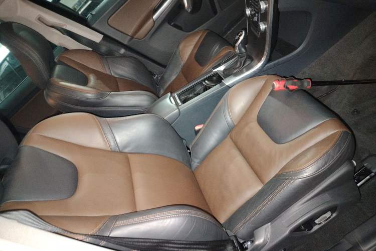 Used Volvo XC60 2015 T6 Zhiyi Edition Right Front Seat