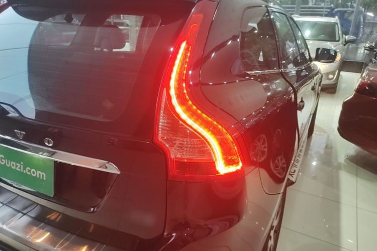 Used Volvo XC60 2015 T5 Zhiyi Edition Right Rear Taillight