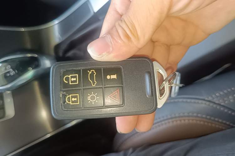 Used Volvo XC60 2015 T5 Zhiya Edition Vehicle Key