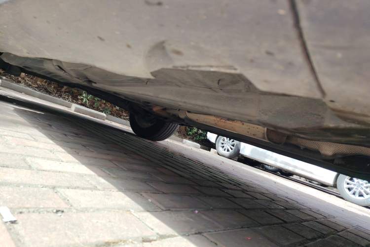 Used Volvo XC60 2015 T5 Smart Upgrade Model Chassis Front Right