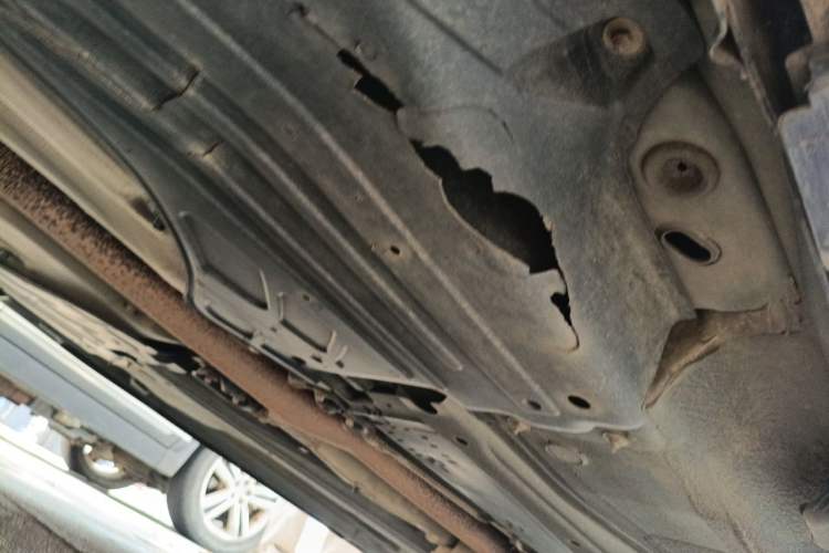 Used Volvo XC60 2015 T5 AWD Zhiyuan Edition Chassis Rear Right