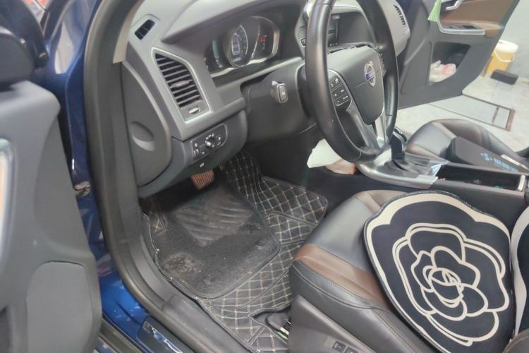 Used Volvo XC60 2015 T5 AWD Zhiyuan Edition Driver Seat