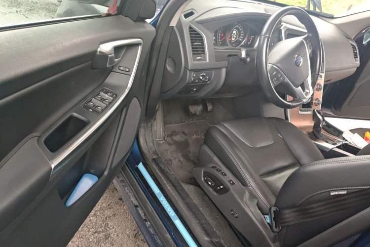 Used Volvo XC60 2015 T5 Smart Upgrade Model Driver Seat