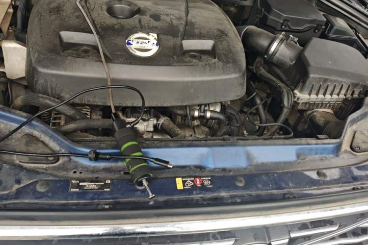 Used Volvo XC60 2015 T5 Smart Upgrade Model Engine Bay