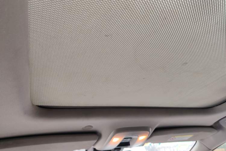 Used Volvo XC60 2015 T5 Smart Upgrade Model Headliner
