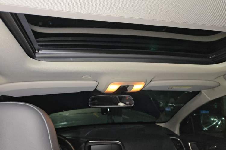 Used Volvo XC60 2015 T5 AWD Smart Drive Edition Headliner