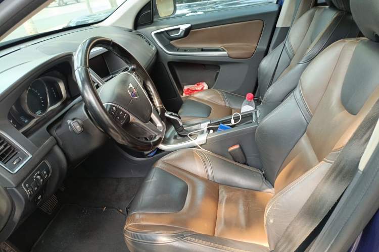 Used Volvo XC60 2015 T5 AWD Zhiyuan Edition Left Front Seat