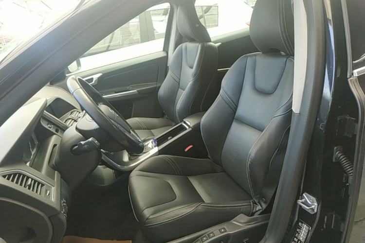 Used Volvo XC60 2015 T5 AWD Zhiyuan Edition Left Front Seat