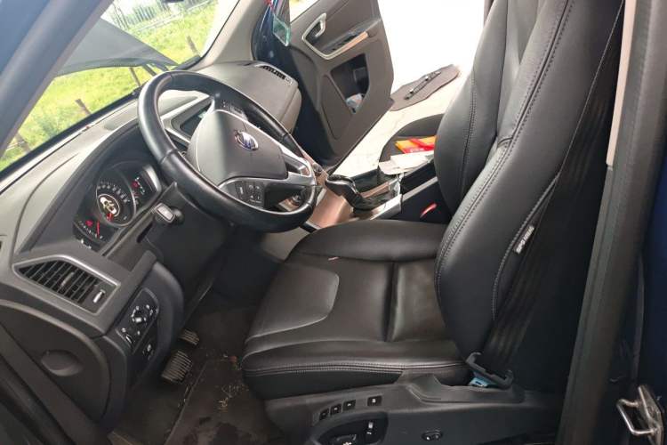 Used Volvo XC60 2015 T5 Smart Upgrade Model Left Front Seat