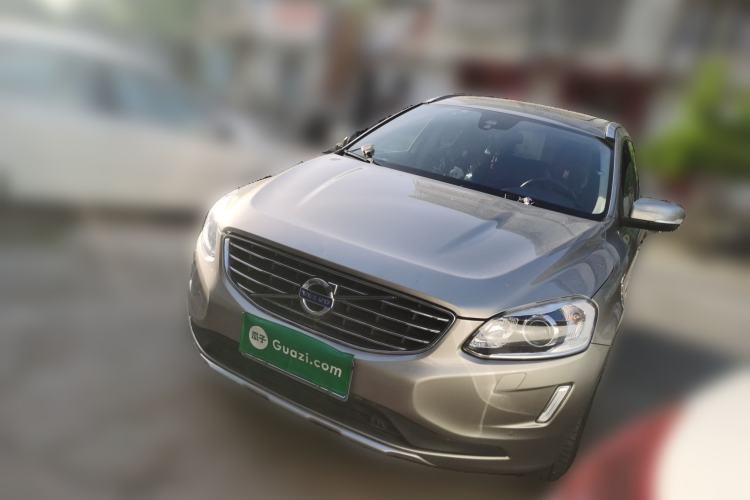 Used Volvo XC60 2015 T5 Smart Upgrade Model Guazi used car, China used car export, Used car for sale, Used cars, Cheapest cars for sale