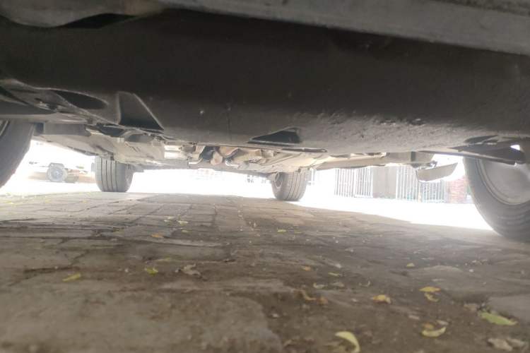 Used Volvo XC60 2015 T5 AWD Zhiyuan Edition Chassis Front