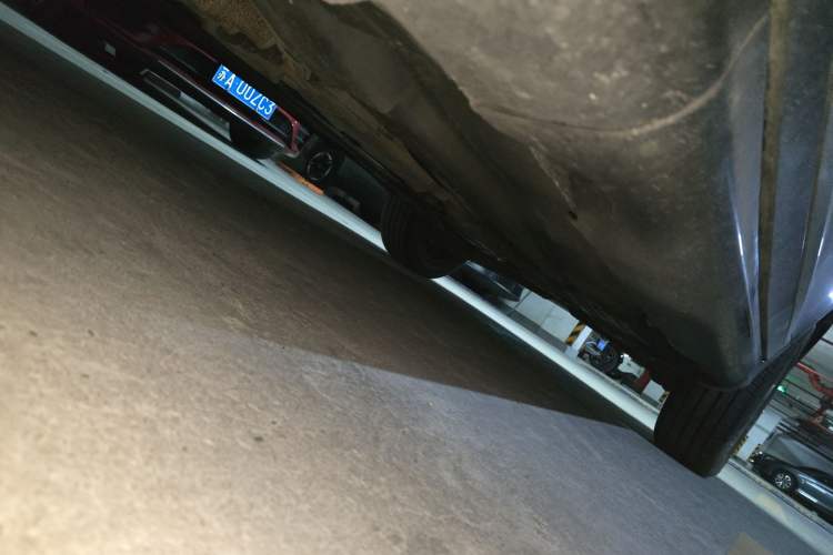 Used Volvo XC60 2015 T6 Zhiyi Edition Chassis Front Left