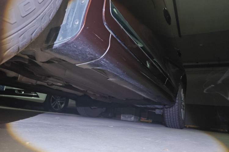 Used Volvo XC60 2015 T5 AWD Zhiyuan Edition Chassis Front Left