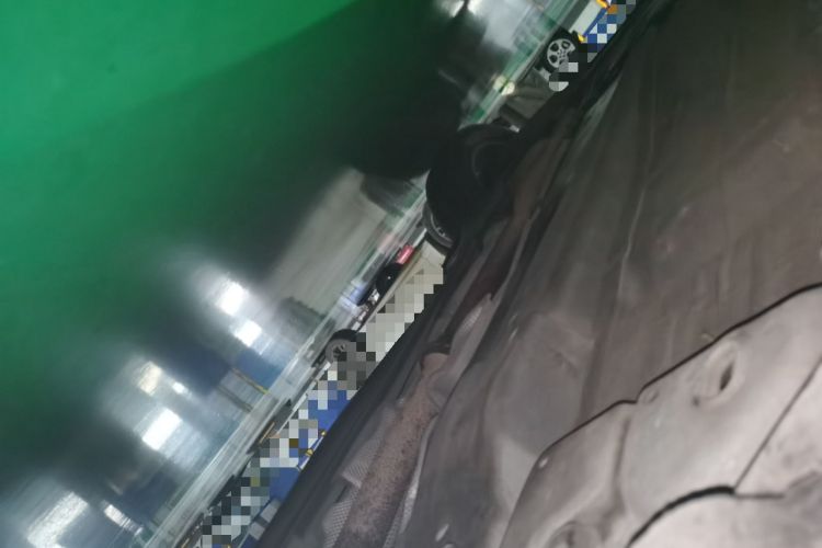 Used Volvo XC60 2015 T5 AWD Zhiyuan Edition Chassis Front Right