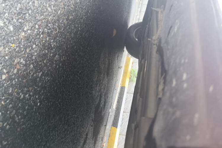 Used Volvo XC60 2015 T5 AWD Zhiyuan Edition Chassis Front Right