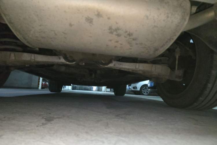 Used Volvo XC60 2015 T6 Zhiyi Edition Chassis Rear