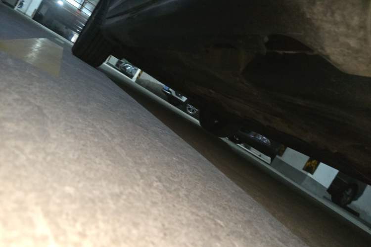 Used Volvo XC60 2015 T6 Zhiyi Edition Chassis Rear Left