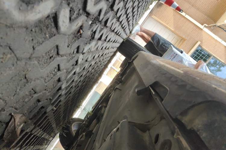 Used Volvo XC60 2015 T5 AWD Zhiyuan Edition Chassis Rear Left