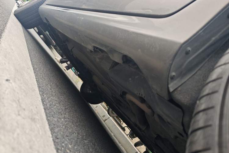 Used Volvo XC60 2015 T5 Smart Upgrade Model Chassis Rear Left