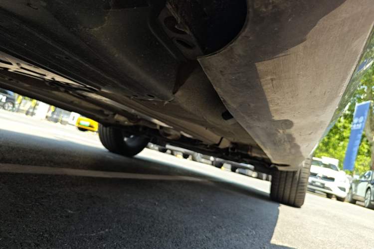 Used Volvo XC60 2015 T5 AWD Smart Drive Edition Chassis Rear Right