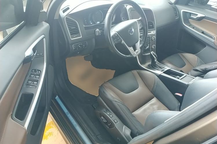 Used Volvo XC60 2015 T5 AWD Zhiyuan Edition Driver Seat