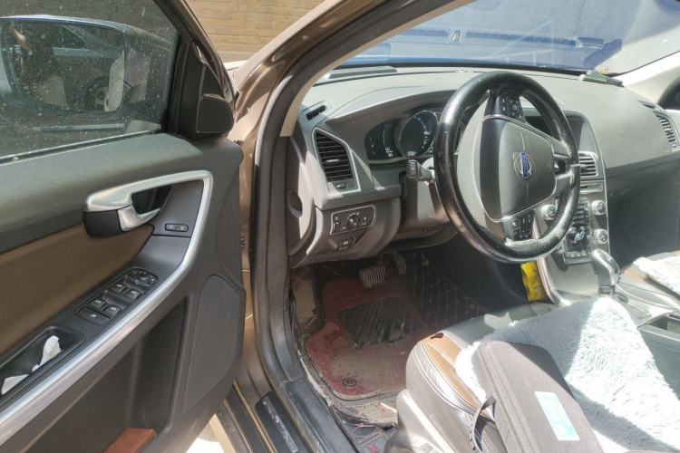 Used Volvo XC60 2015 T5 AWD Zhiyuan Edition Driver Seat