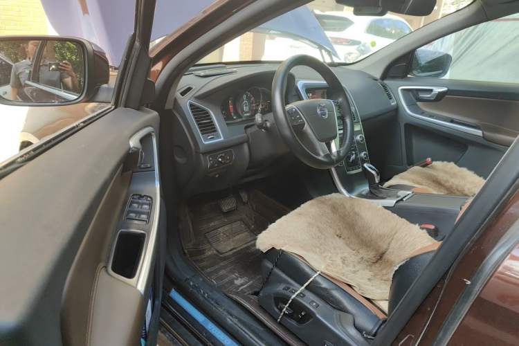 Used Volvo XC60 2015 T5 AWD Zhiyuan Edition Driver Seat